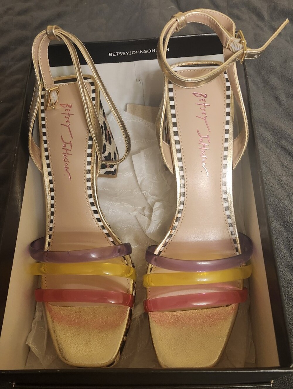 Never worn! Betsey Johnson Roni leopard print heels with multicolor jelly bands